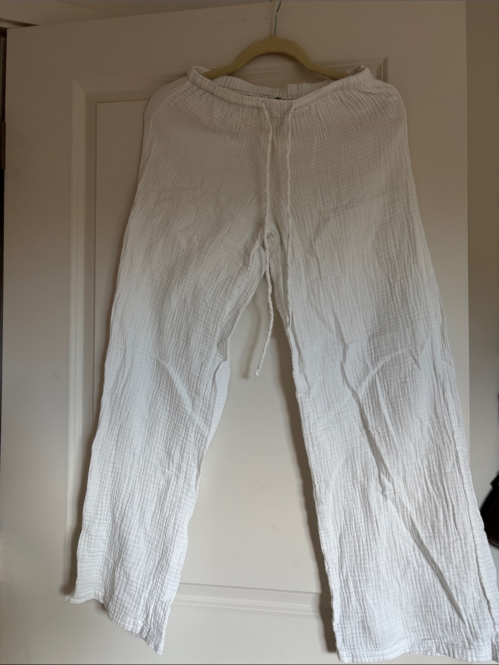 SHEIN White Textured Elastic Waist Pants